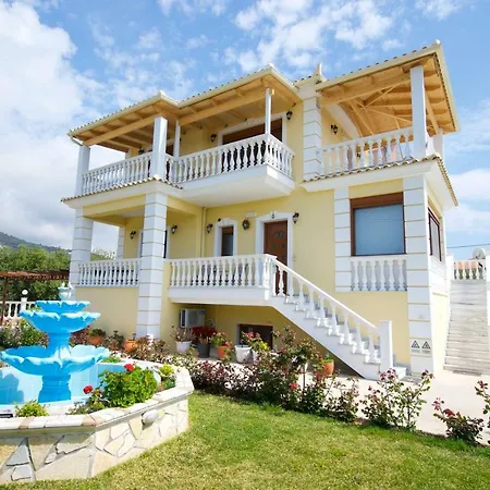 别墅 艾罗尼亚别墅 *